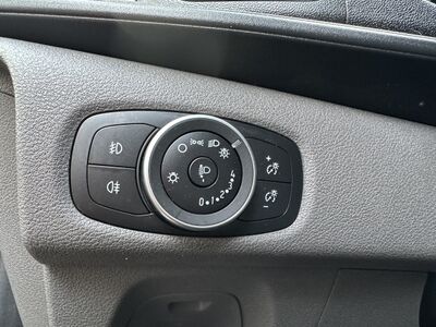 Ford Transit Custom Gebrauchtwagen Ford Transit Custom Gebrauchtwagen