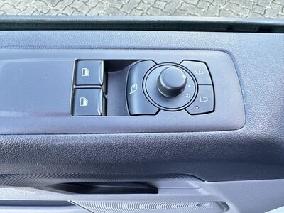 Ford Transit Custom Gebrauchtwagen Ford Transit Custom Gebrauchtwagen