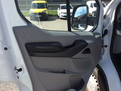 Maxus eDELIVER 9 Gebrauchtwagen Maxus eDELIVER 9 Gebrauchtwagen