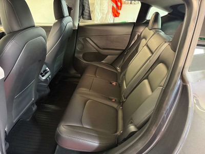 Tesla Model Y Gebrauchtwagen