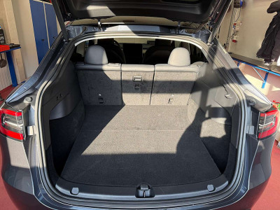 Tesla Model Y Gebrauchtwagen
