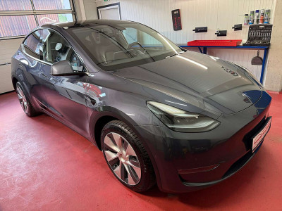 Tesla Model Y Gebrauchtwagen