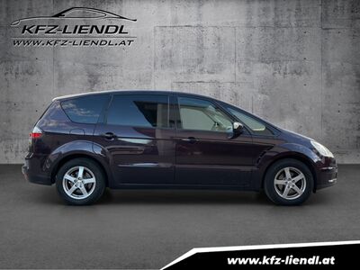 Ford S-MAX Gebrauchtwagen