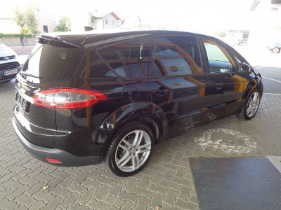 Ford S-MAX Gebrauchtwagen