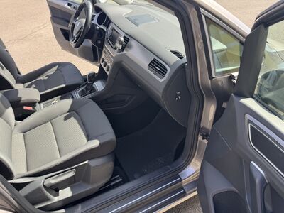 VW Golf Sportsvan Gebrauchtwagen VW Golf Sportsvan Gebrauchtwagen