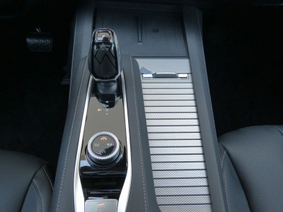MG MGS9 Neuwagen