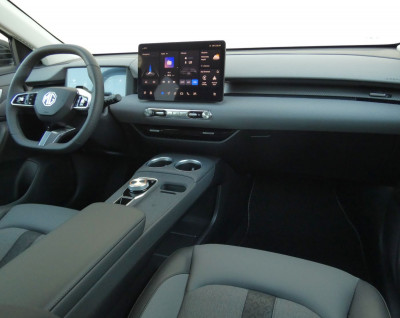 MG MGS5 EV Neuwagen