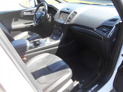 Ford S-MAX Gebrauchtwagen