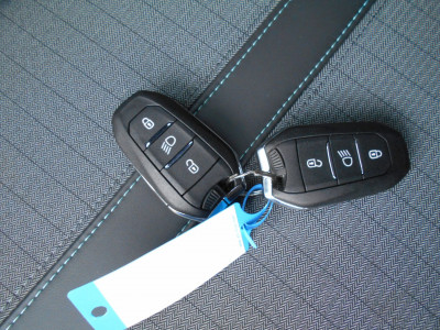 Peugeot 208 Gebrauchtwagen