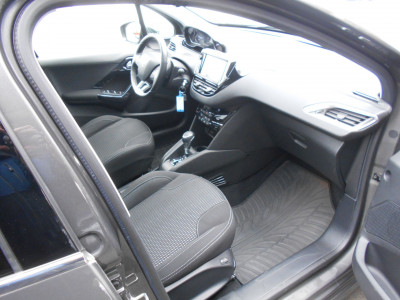 Peugeot 208 Gebrauchtwagen