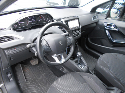 Peugeot 208 Gebrauchtwagen