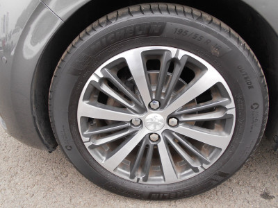 Peugeot 208 Gebrauchtwagen