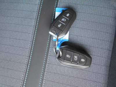 Peugeot 208 Gebrauchtwagen