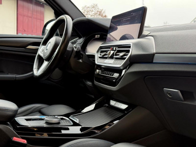 BMW iX3 Gebrauchtwagen