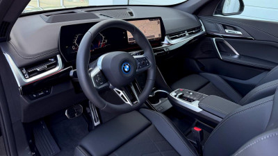 BMW iX1 Neuwagen BMW iX1 Neuwagen