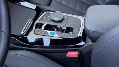 BMW iX3 Gebrauchtwagen