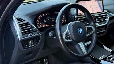 BMW iX3 Gebrauchtwagen