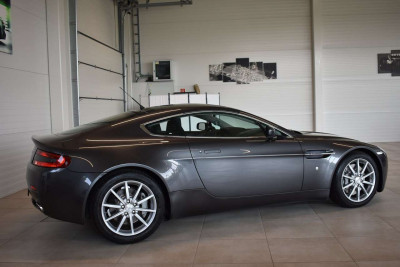 Aston Martin V8 Gebrauchtwagen