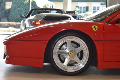 Ferrari 348 Gebrauchtwagen