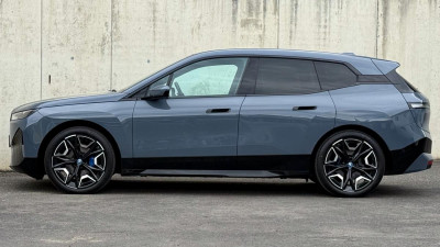 BMW iX Gebrauchtwagen