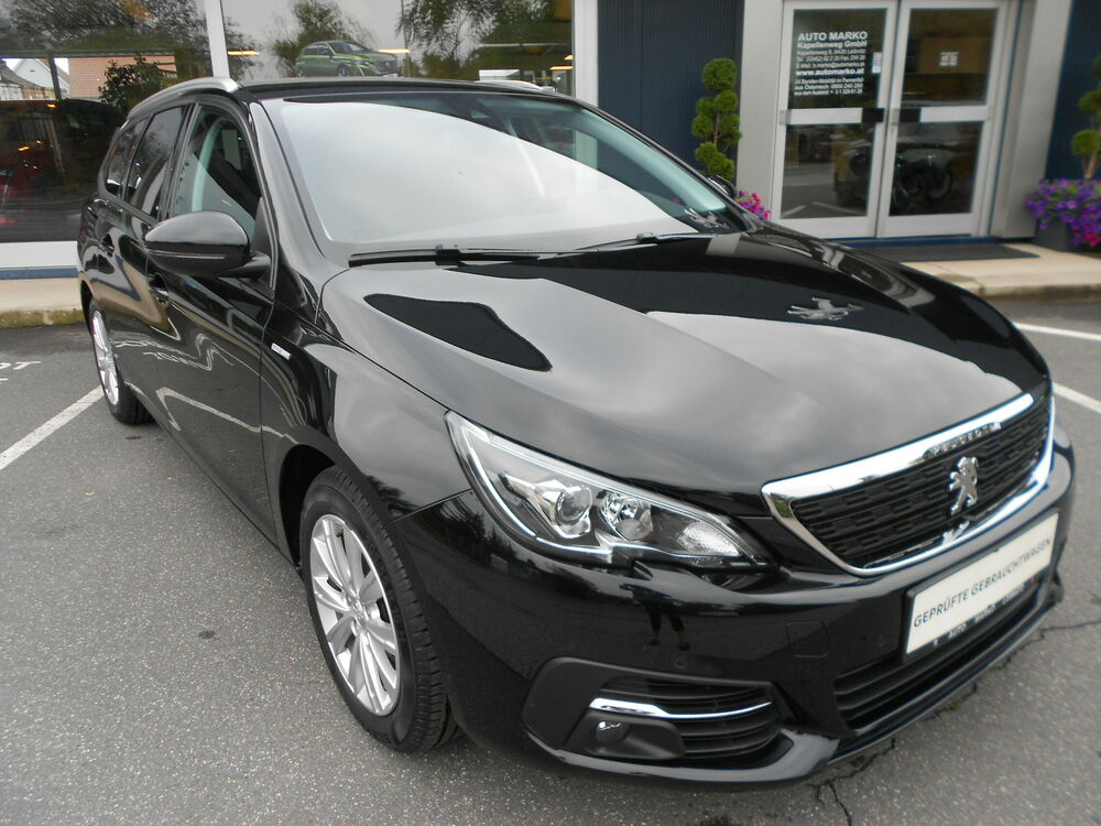 Peugeot 308 SW 1,2 PureTech 130 Style S&S*NAVI+SHZ*