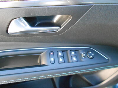 Peugeot 3008 Gebrauchtwagen Peugeot 3008 Gebrauchtwagen