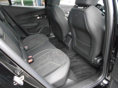 Peugeot 2008 Jahreswagen Peugeot 2008 Jahreswagen