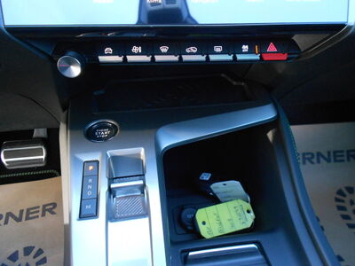 Peugeot 408 Jahreswagen Peugeot 408 Jahreswagen