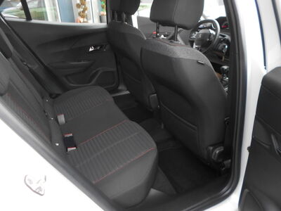 Peugeot 2008 Gebrauchtwagen