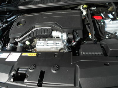 Peugeot 408 Jahreswagen