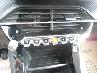 Peugeot 208 Gebrauchtwagen