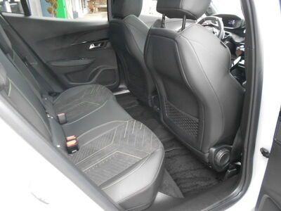 Peugeot 2008 Jahreswagen Peugeot 2008 Jahreswagen