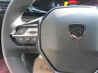 Peugeot 408 Jahreswagen Peugeot 408 Jahreswagen