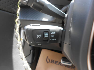Peugeot 2008 Jahreswagen Peugeot 2008 Jahreswagen