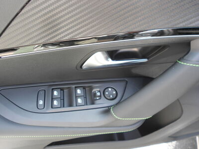 Peugeot 2008 Jahreswagen Peugeot 2008 Jahreswagen