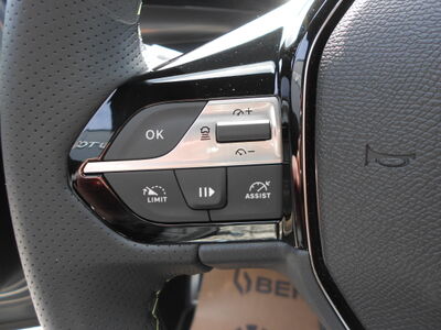 Peugeot 408 Jahreswagen Peugeot 408 Jahreswagen