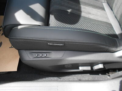 Peugeot 408 Jahreswagen Peugeot 408 Jahreswagen