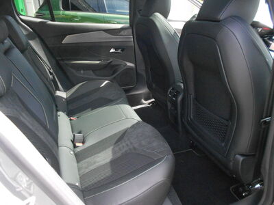 Peugeot 408 Jahreswagen Peugeot 408 Jahreswagen