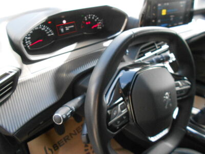 Peugeot 208 Gebrauchtwagen Peugeot 208 Gebrauchtwagen