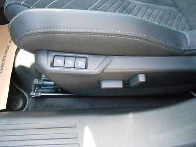 Peugeot 2008 Jahreswagen Peugeot 2008 Jahreswagen