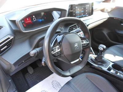Peugeot 208 Gebrauchtwagen Peugeot 208 Gebrauchtwagen