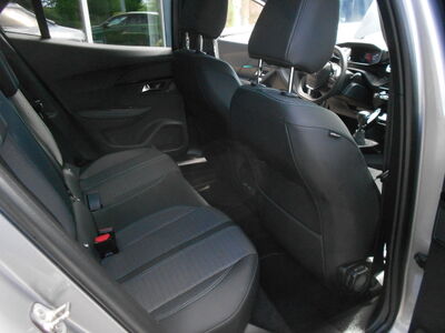 Peugeot 2008 Gebrauchtwagen Peugeot 2008 Gebrauchtwagen