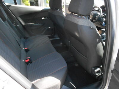 Peugeot 2008 Gebrauchtwagen Peugeot 2008 Gebrauchtwagen