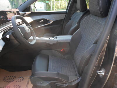 Peugeot 3008 Jahreswagen Peugeot 3008 Jahreswagen