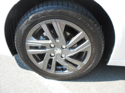 Peugeot 208 Gebrauchtwagen Peugeot 208 Gebrauchtwagen