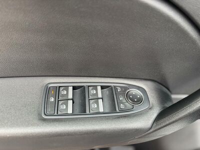 Mitsubishi Grandis Vorführwagen Mitsubishi Grandis Vorführwagen