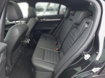 Alfa Romeo Stelvio Neuwagen