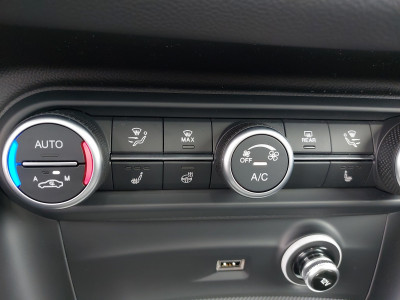 Alfa Romeo Stelvio Neuwagen