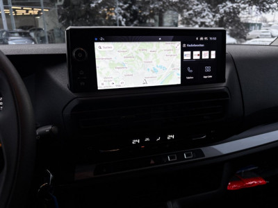 Peugeot Traveller Tageszulassung