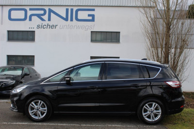 Ford S-MAX Gebrauchtwagen